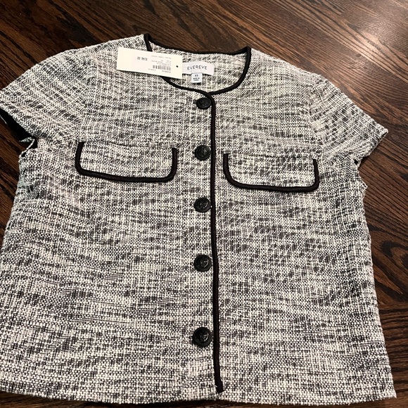 Evereve Jackets & Blazers - Evereve Black and Creamy white Margot Tweed Short Sleeve Jacket